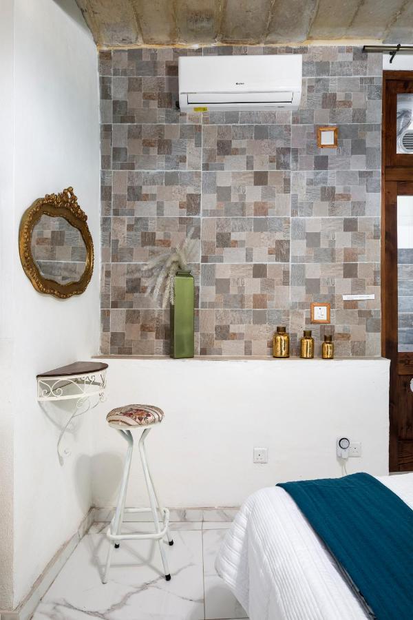 Chic, Stylish 1 Bedroom Maisonette - Close To Valletta Il-Furjana Buitenkant foto