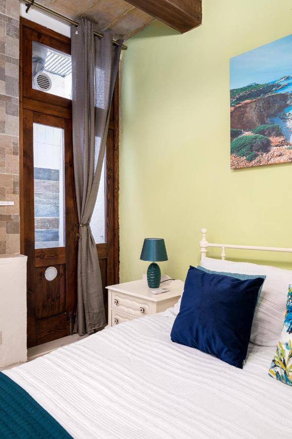 Chic, Stylish 1 Bedroom Maisonette - Close To Valletta Il-Furjana Buitenkant foto