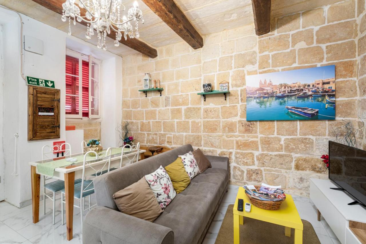 Chic, Stylish 1 Bedroom Maisonette - Close To Valletta Il-Furjana Buitenkant foto